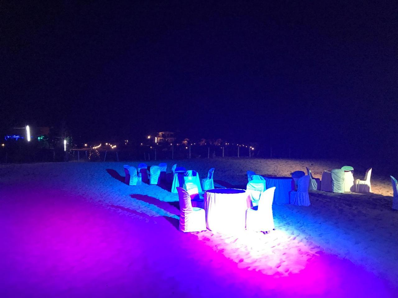 5 Mile Beach Resort Kumta Екстер'єр фото