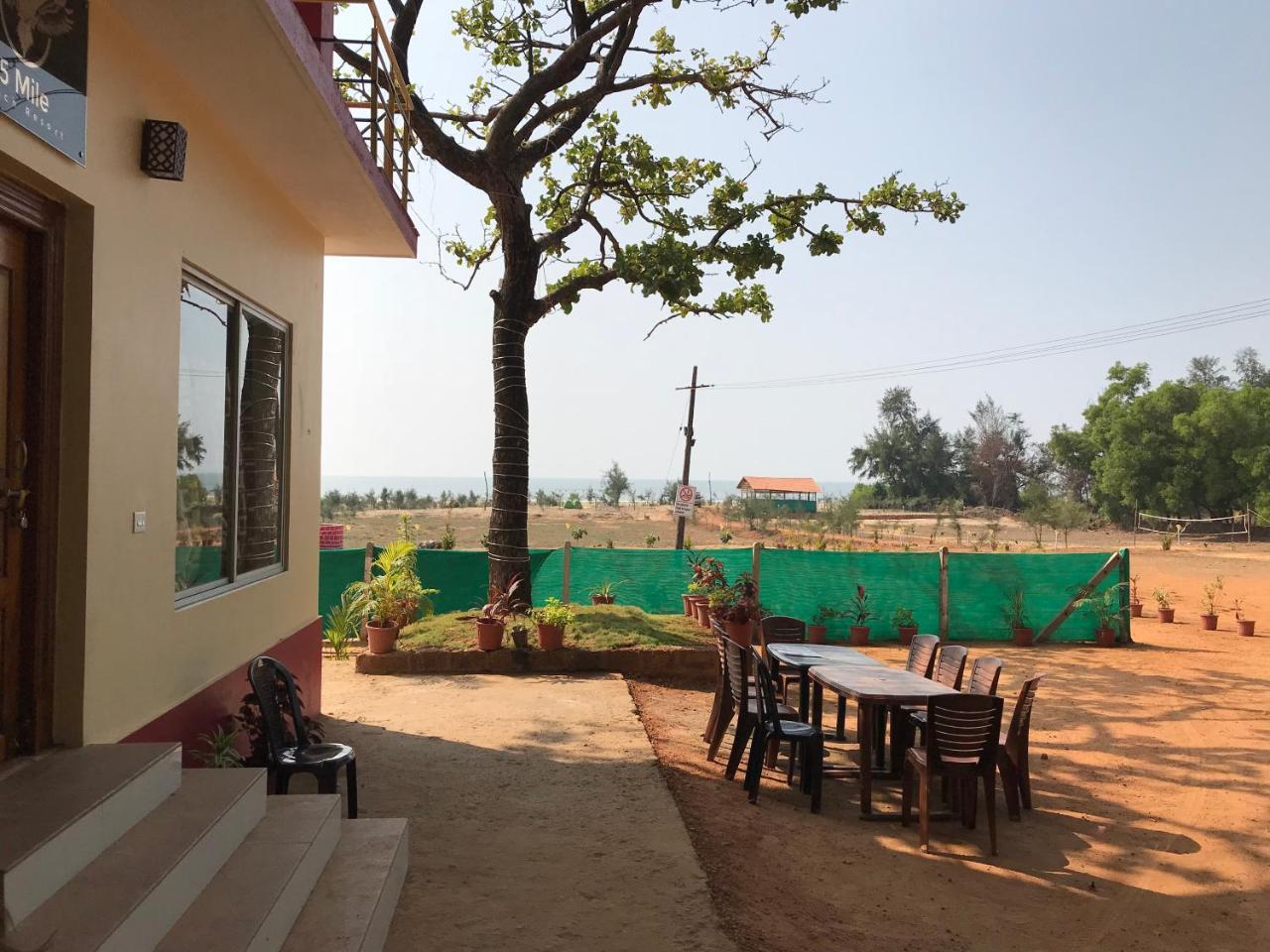 5 Mile Beach Resort Kumta Екстер'єр фото